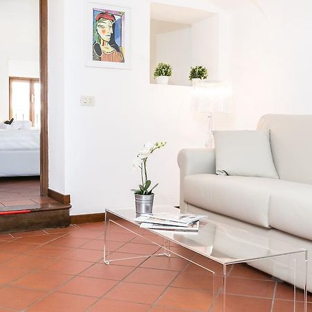 Fiorentini Charme - My Extra Home Rome Bagian luar foto